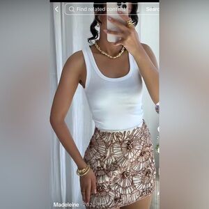 TREND NWT ZARA VIRAL EMBROIDERED SKIRT 
🚨FIRM PRICE NO DISCOUNT ON THIS SKIRT